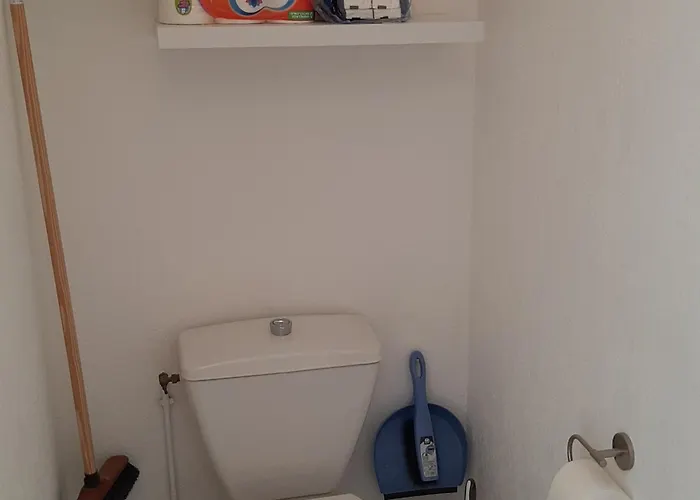 4/5 Pers Avec Terrasse Et Piscine - Fr-1-837-13 *