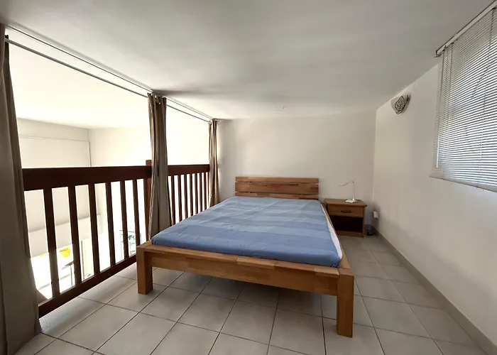 4/5 Pers Avec Terrasse Et Piscine - Fr-1-837-13